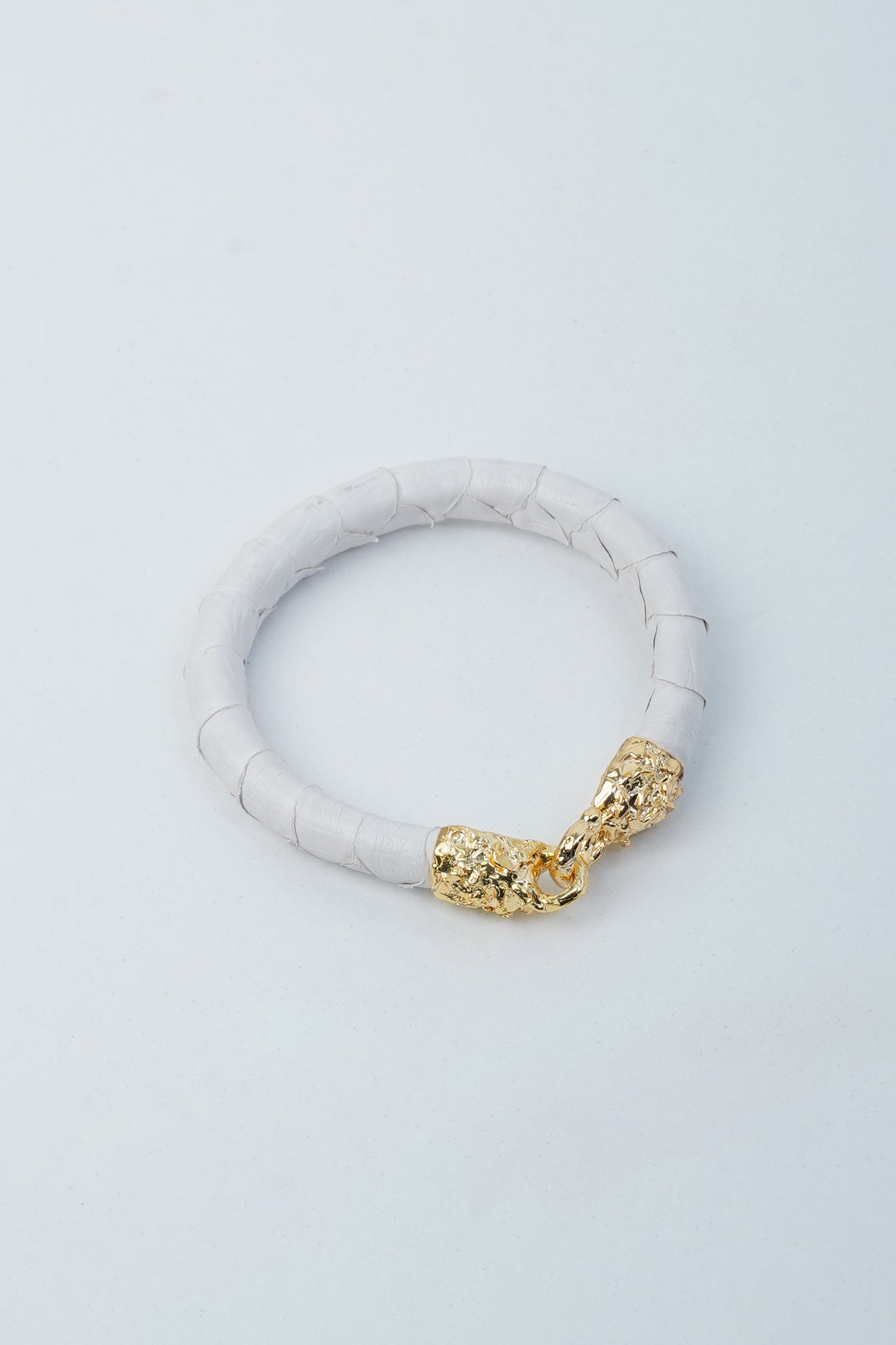 Handmade gold-toned Hierapolis bracelet with minimalist design