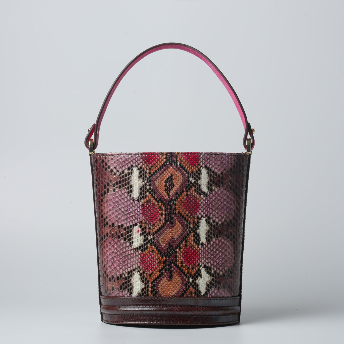 Luxury handmade python leather cesta bag with removable straps and magnetic closure - elegant designer handbag