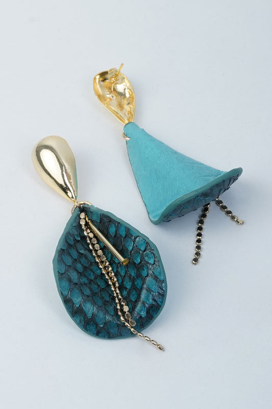 Drop Leaf Earrings