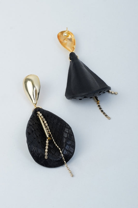 Drop Leaf Earrings